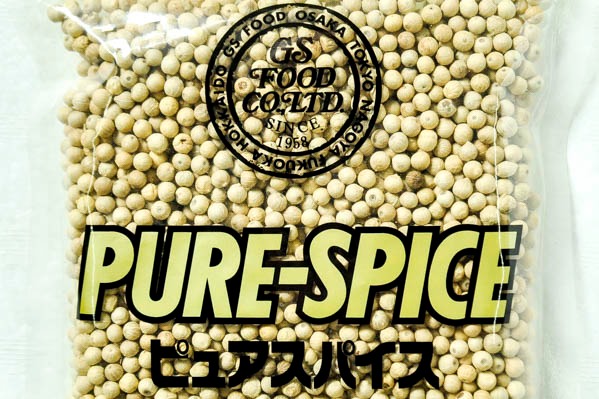 ホワイトペッパー（ホール） (1)
