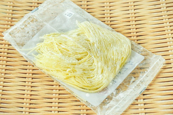 スパゲティ（1.6mm）（テフロンダイス）